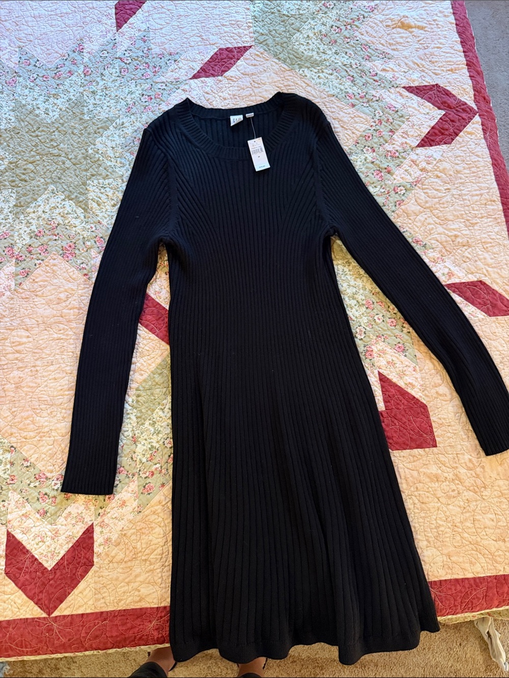 NWT Women’s Gap Black Ribbed 100% cotton fit and flare dresss